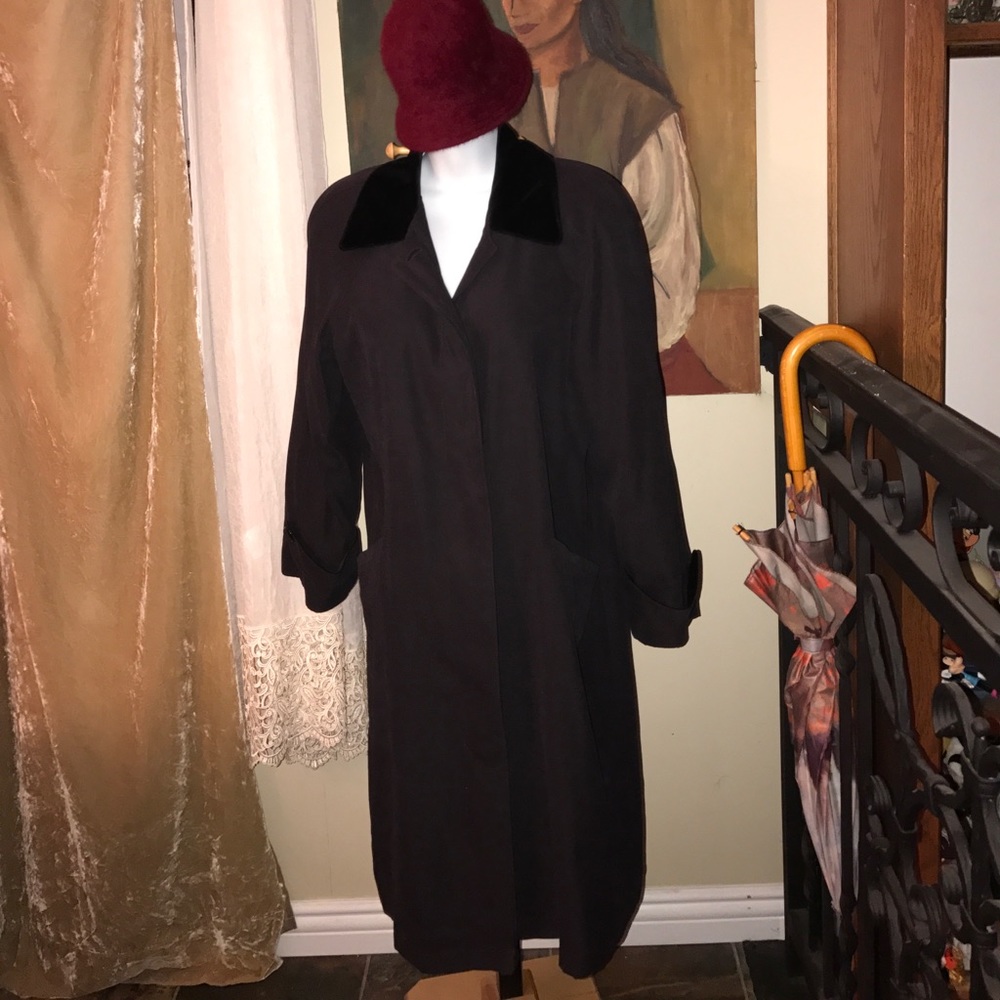 Anne Klein black trench coat 2P velvet caller Vintage